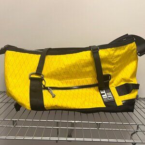 ILE Arid Duffle 32L– Brand New (One-Off)